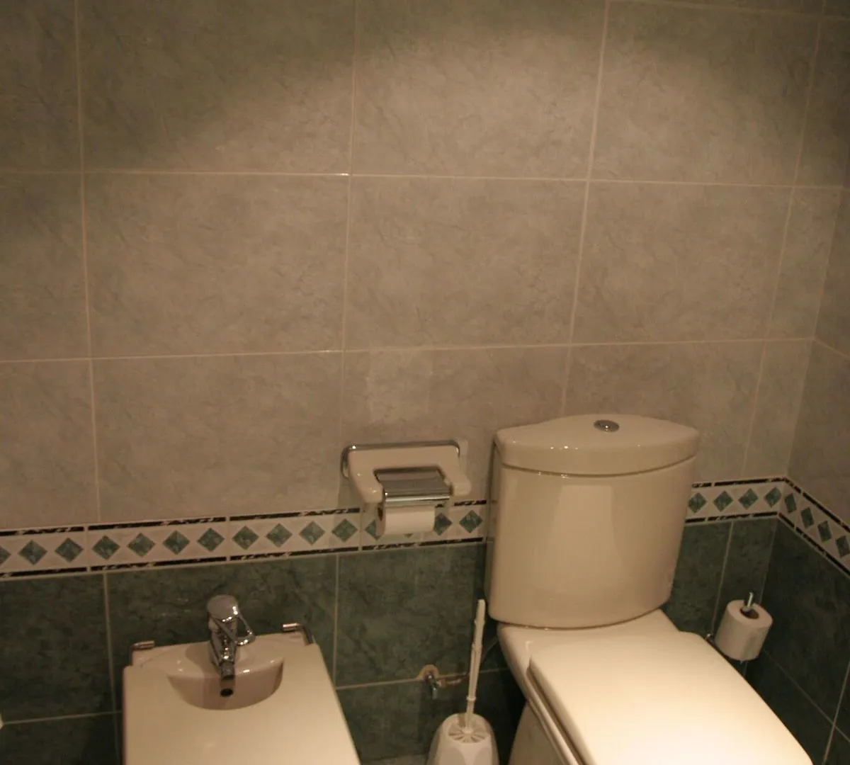 **  Aparthotel Napols - Abapart Barcelona Spain