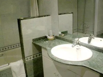 **  Aparthotel Napols - Abapart Barcelona Spain